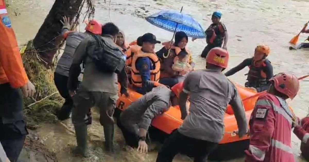 Wonder Women-nya Polisi Hadir di Simpenan, Tak Kenal Lelah di Tengah Bencana