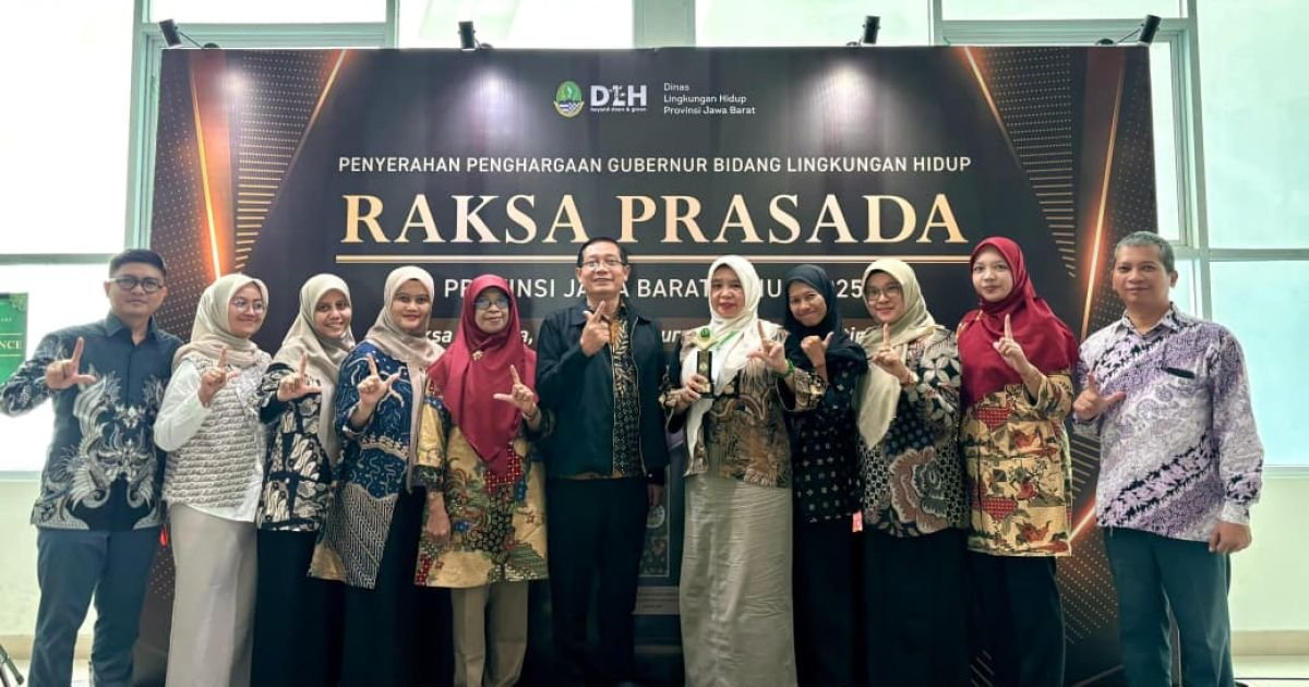 12 Sekolah Kabupaten Bekasi Raih Anugerah Raksa Prasada Adiwiyata Jabar 2025
