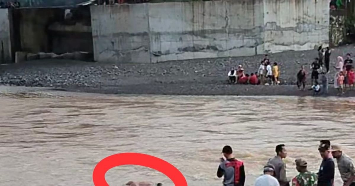 Sesosok mayat Pria Menggegerkan Warga Perbatasan Cidadap - Loji