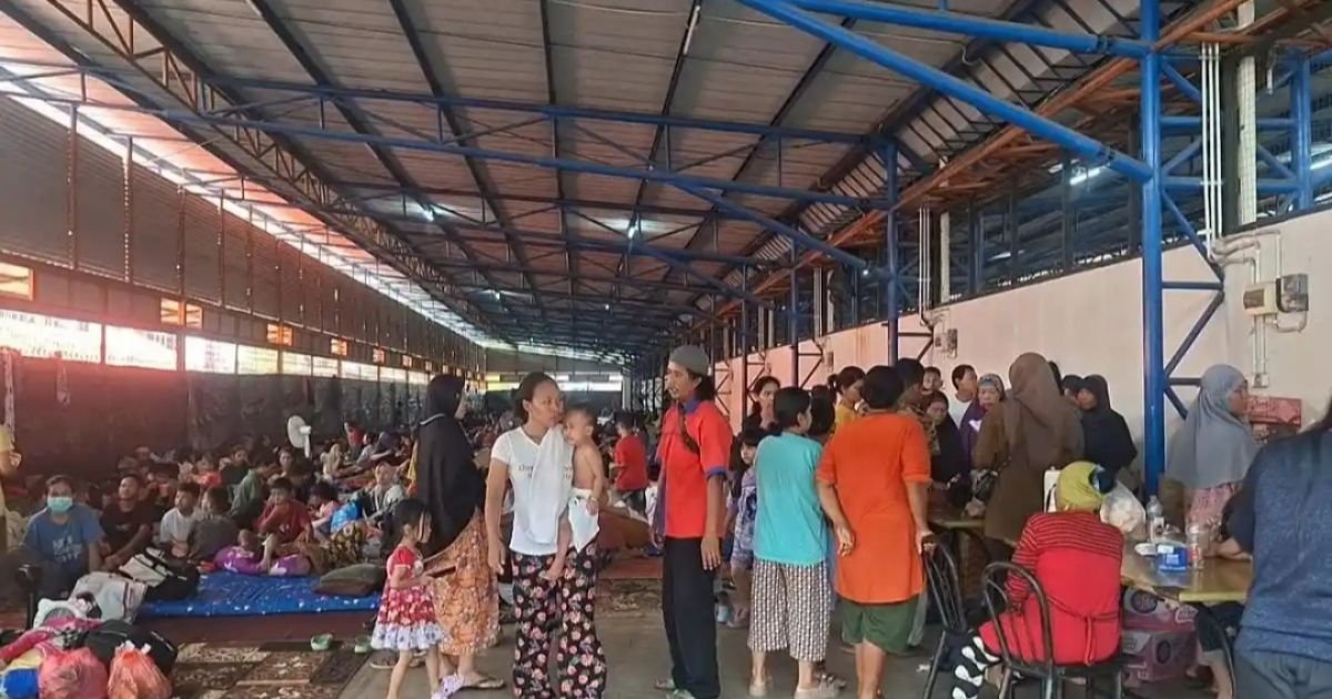 Seminggu Mengungsi, 1.000 Korban Banjir Karawang Mulai Terserang Penyakit