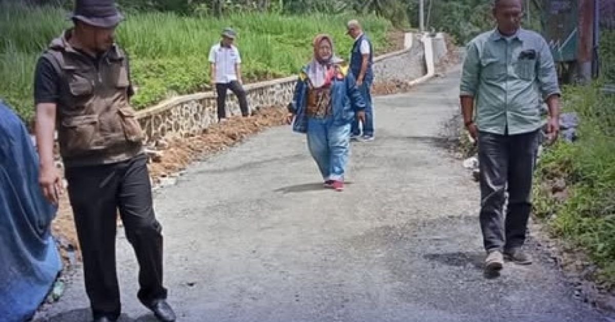 Pastikan Sesuai Spesifikasi, UPTD PU Sagaranten Awasi Perbaikan Ruas Jalan Mekarjaya–Tagoglalay
