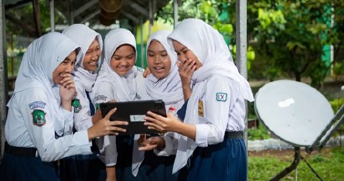 Telkomsat Kembangkan Layanan Internet Merah Putih Untuk Pemerataan Akses Digital di Seluruh Nusantara