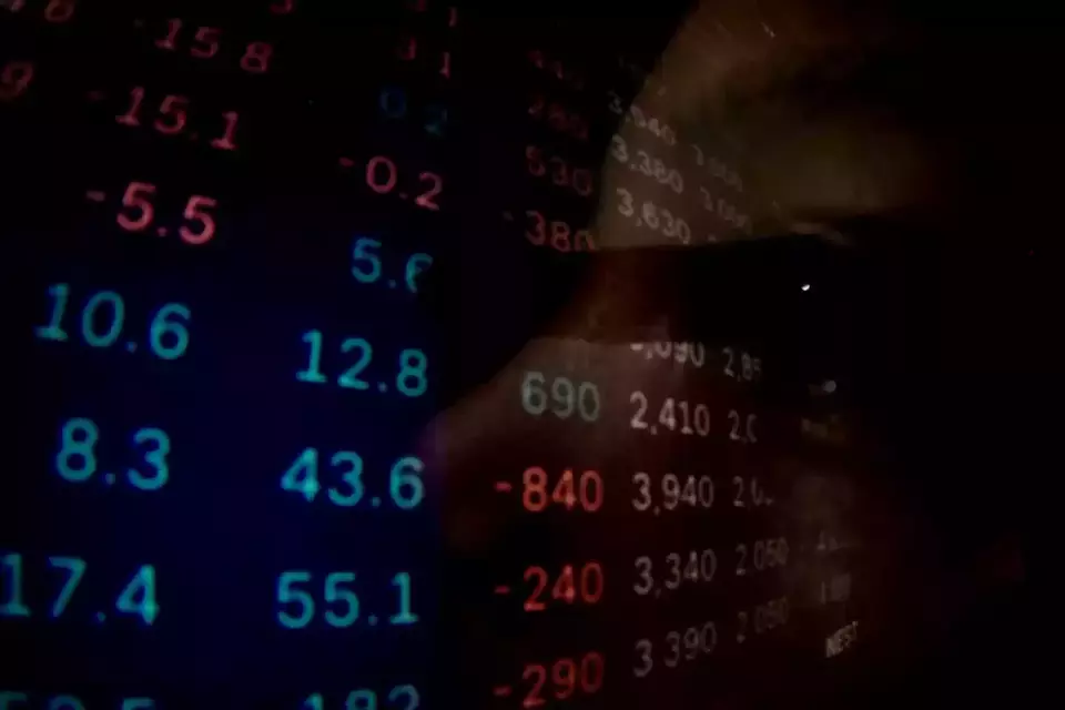 IHSG Melonjak Tajam di Tengah Pekan, Rebut Level Psikologis 7.440